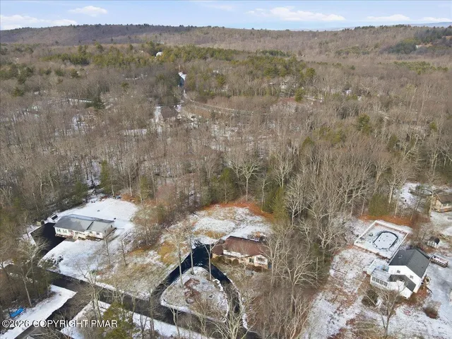 $379,900 | 1510 Brook Run Lane, Stroudsburg, PA 18360