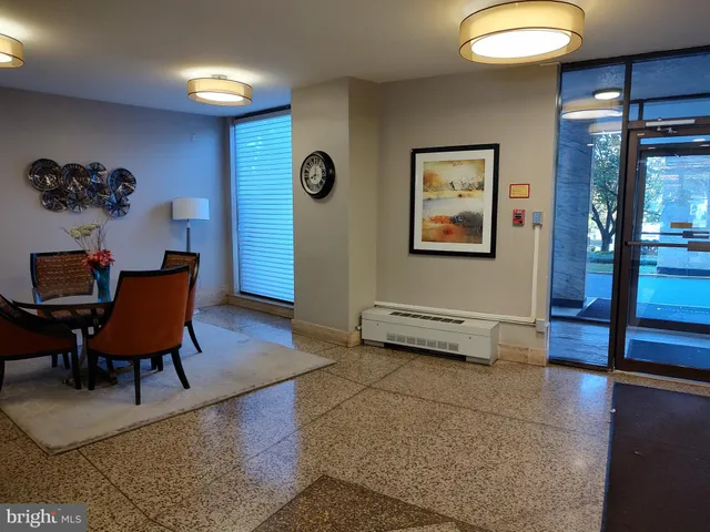 a view of a blue building