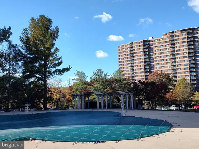a view of a sign board