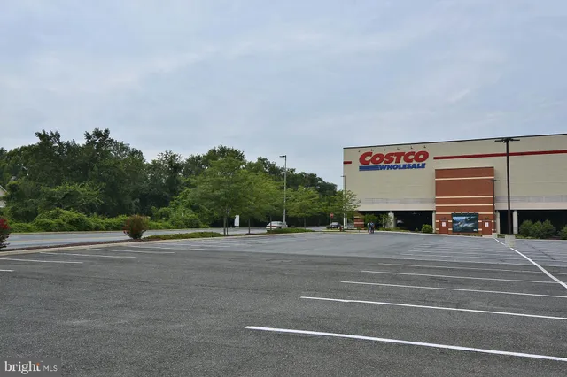 $249,000 | 1111 University Boulevard West, Unit 719A, Silver Spring, MD 20902