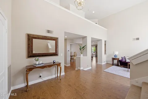 $1,540,000 | 5377 Evanwood Avenue, Oak Park, CA 91377