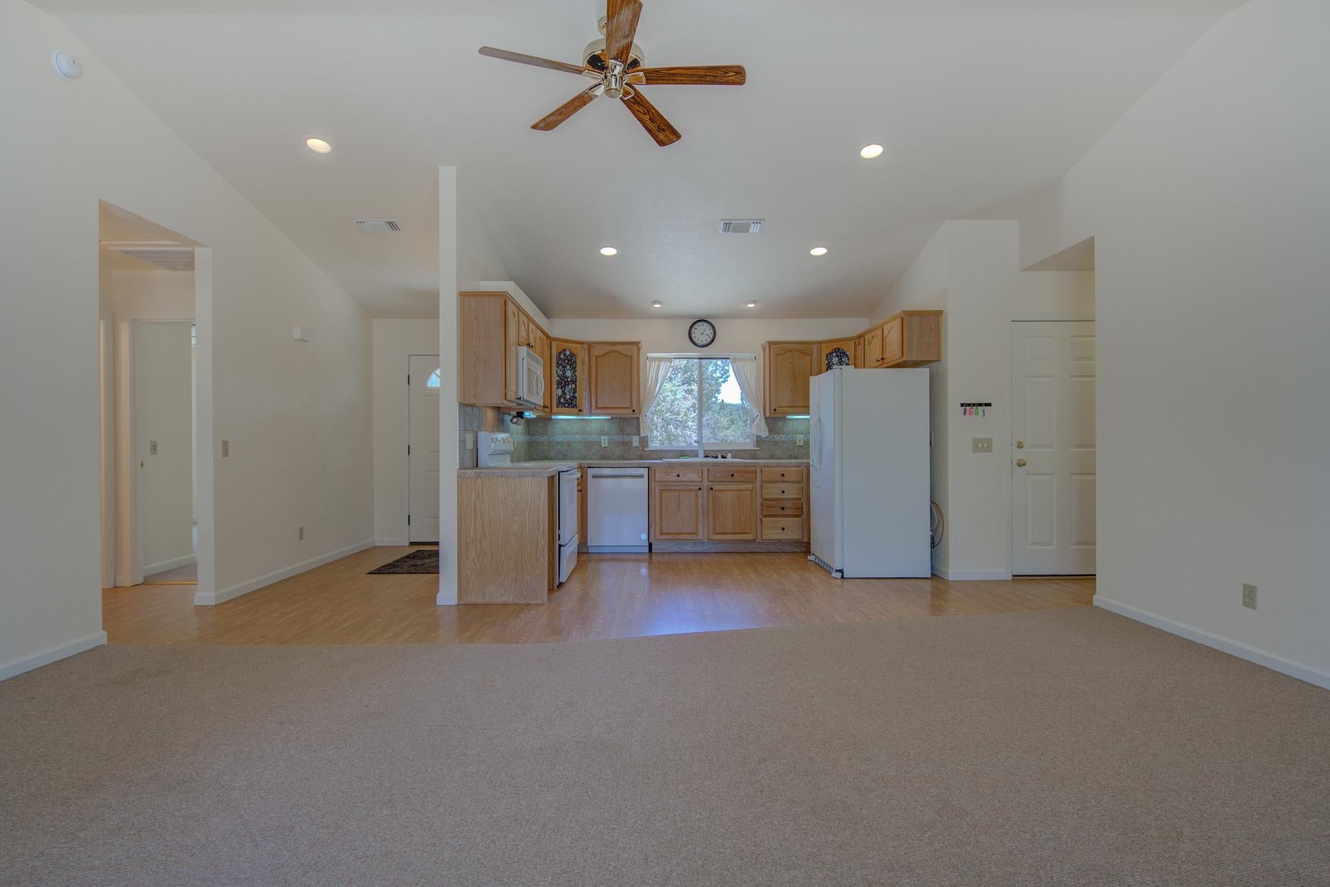 5321 Seldom Seen Ranch Road Weed, CA 96094 - Photo 4 of 49 Gallery Image 4