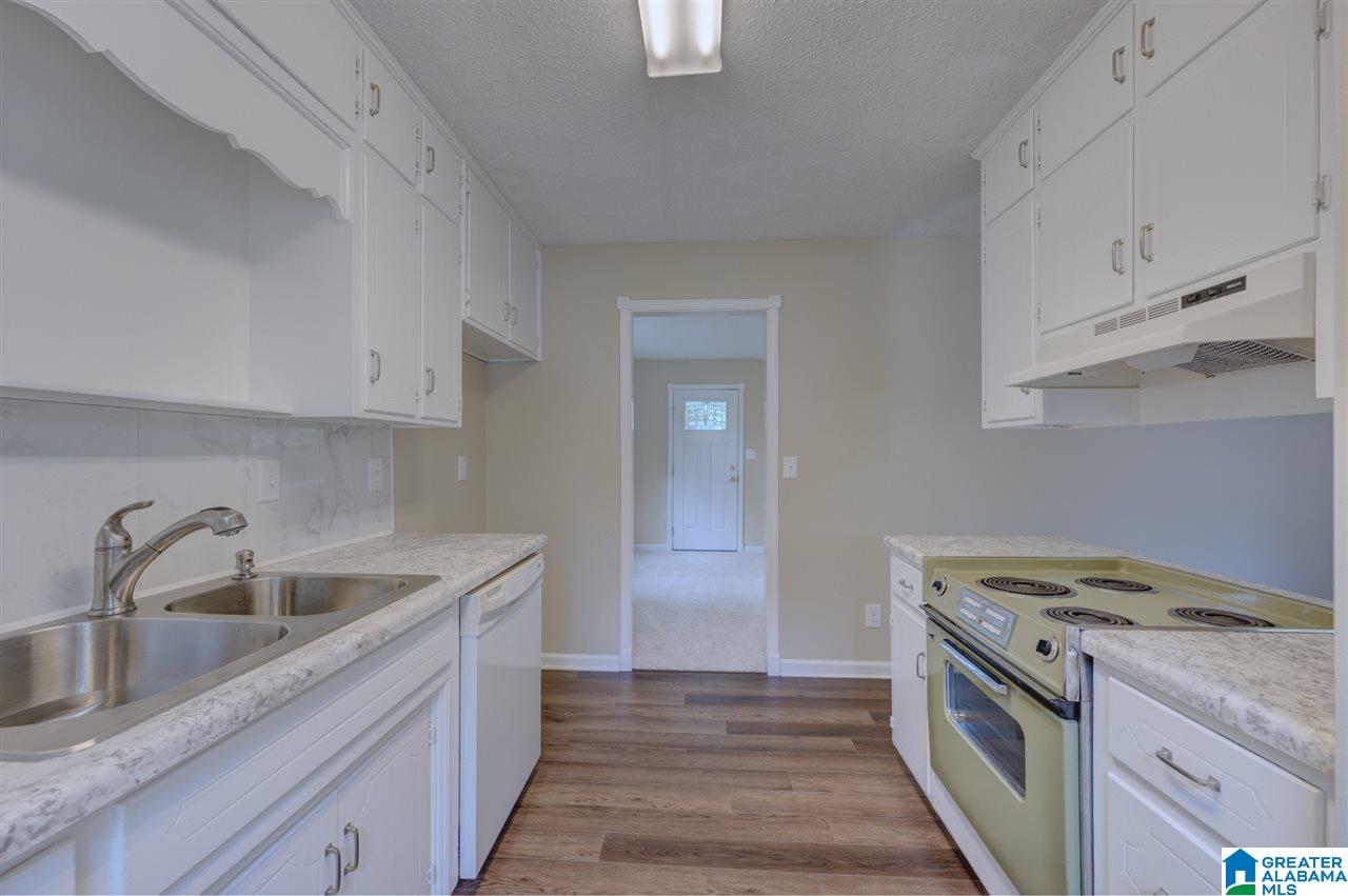 5259 Stevens Court Mount Olive, AL 35117 - Photo 9 of 20