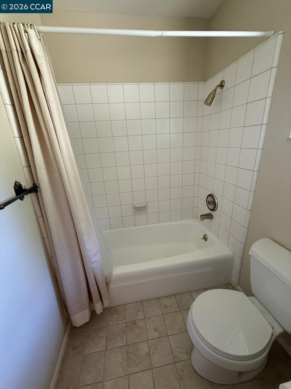 40 Carter Court El Sobrante, CA 94803 - Photo 37 of 44