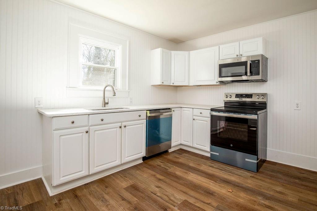 208 Underhill Street High Point, NC 27260 - Photo 4 of 12
