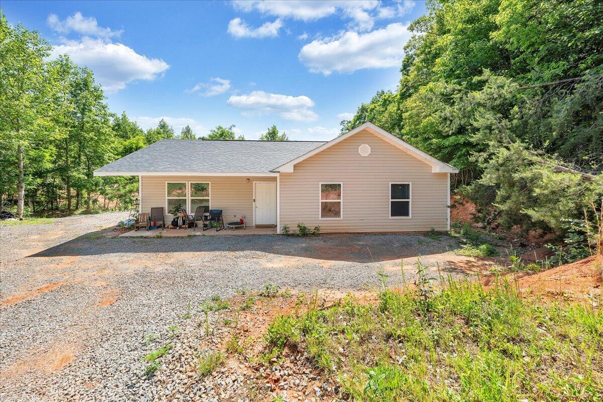 6427 Fork Mountain Road Rocky Mount, VA 24151 - Photo 16 of 21 16-MIB05575