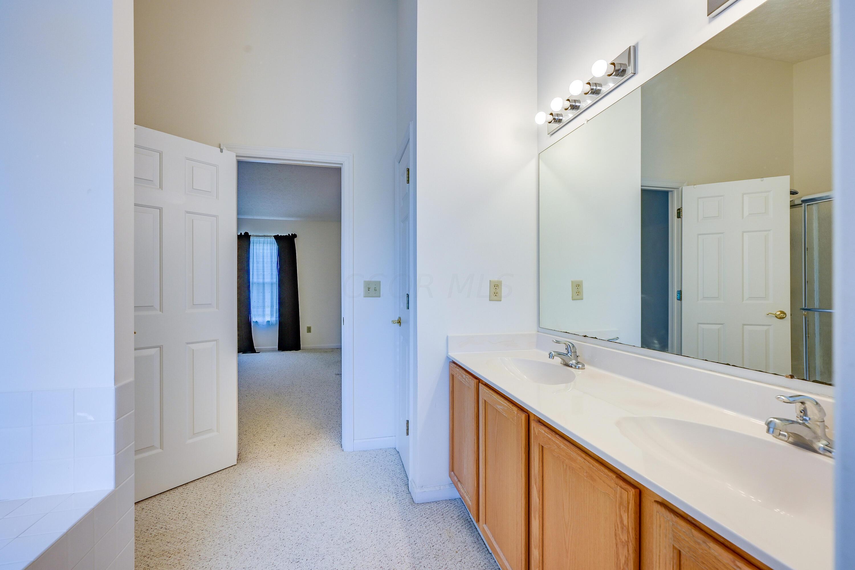 7851 Pinehill Road Lewis Center, OH 43035 - Photo 23 of 37 7851 Pinehill Rd Lewis Center OH 43035 U