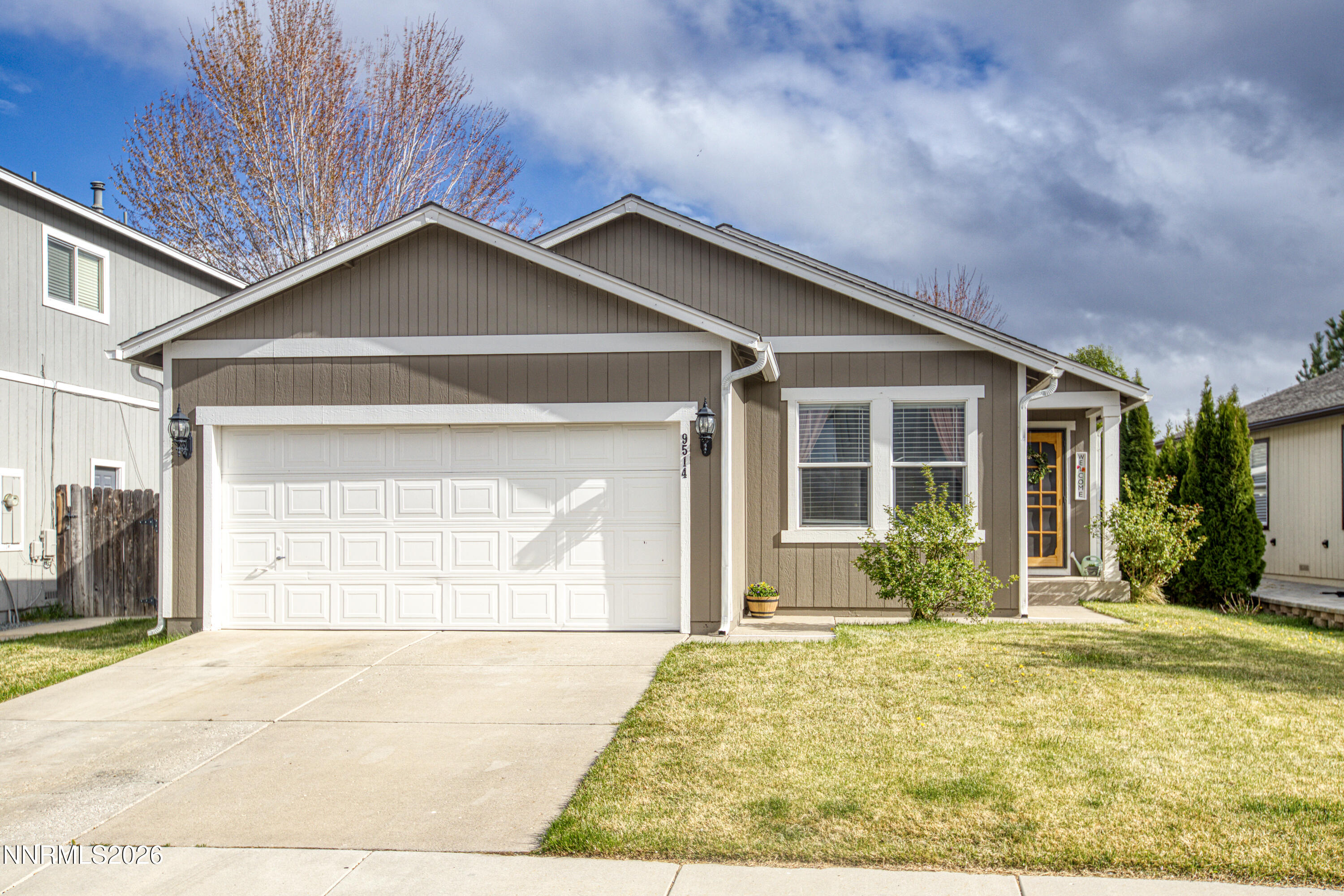 9514 Autumn Leaf Way Reno, NV 89506 - Photo 1 of 37 Front