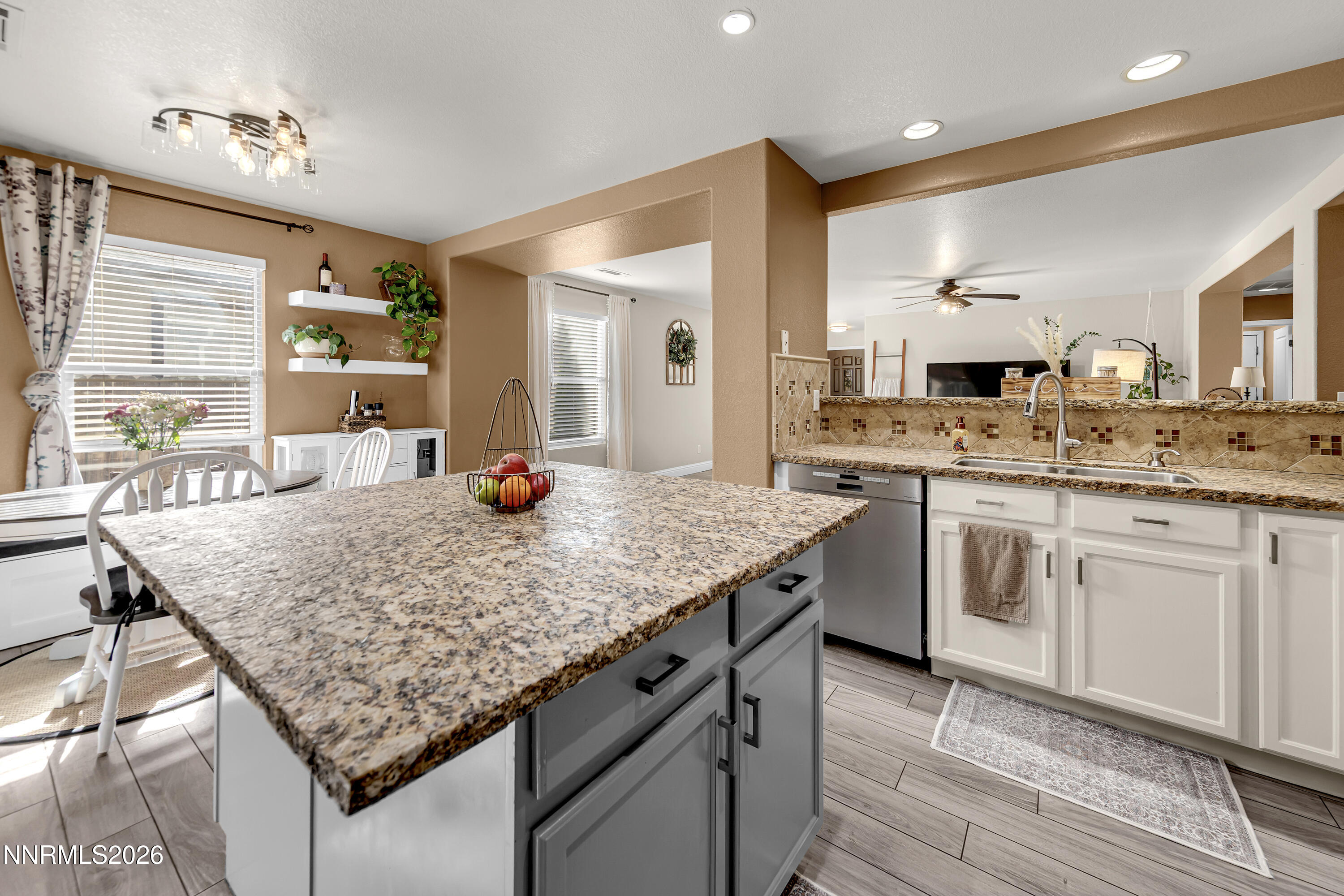 9514 Autumn Leaf Way Reno, NV 89506 - Photo 11 of 37 Kitchen
