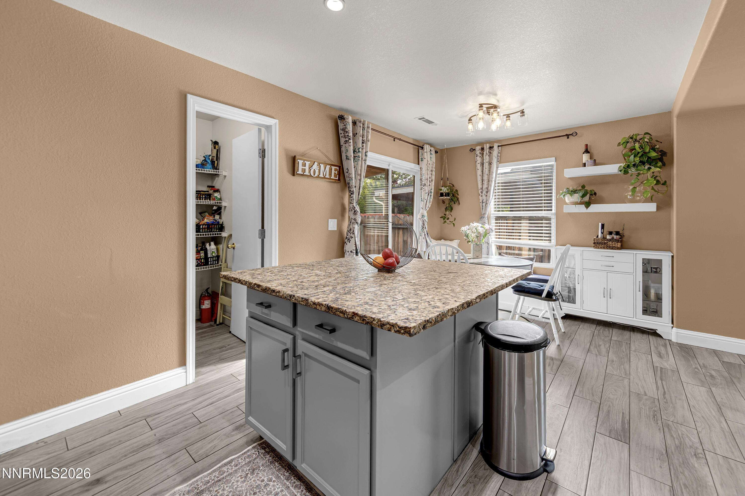 9514 Autumn Leaf Way Reno, NV 89506 - Photo 12 of 37 Kitchen