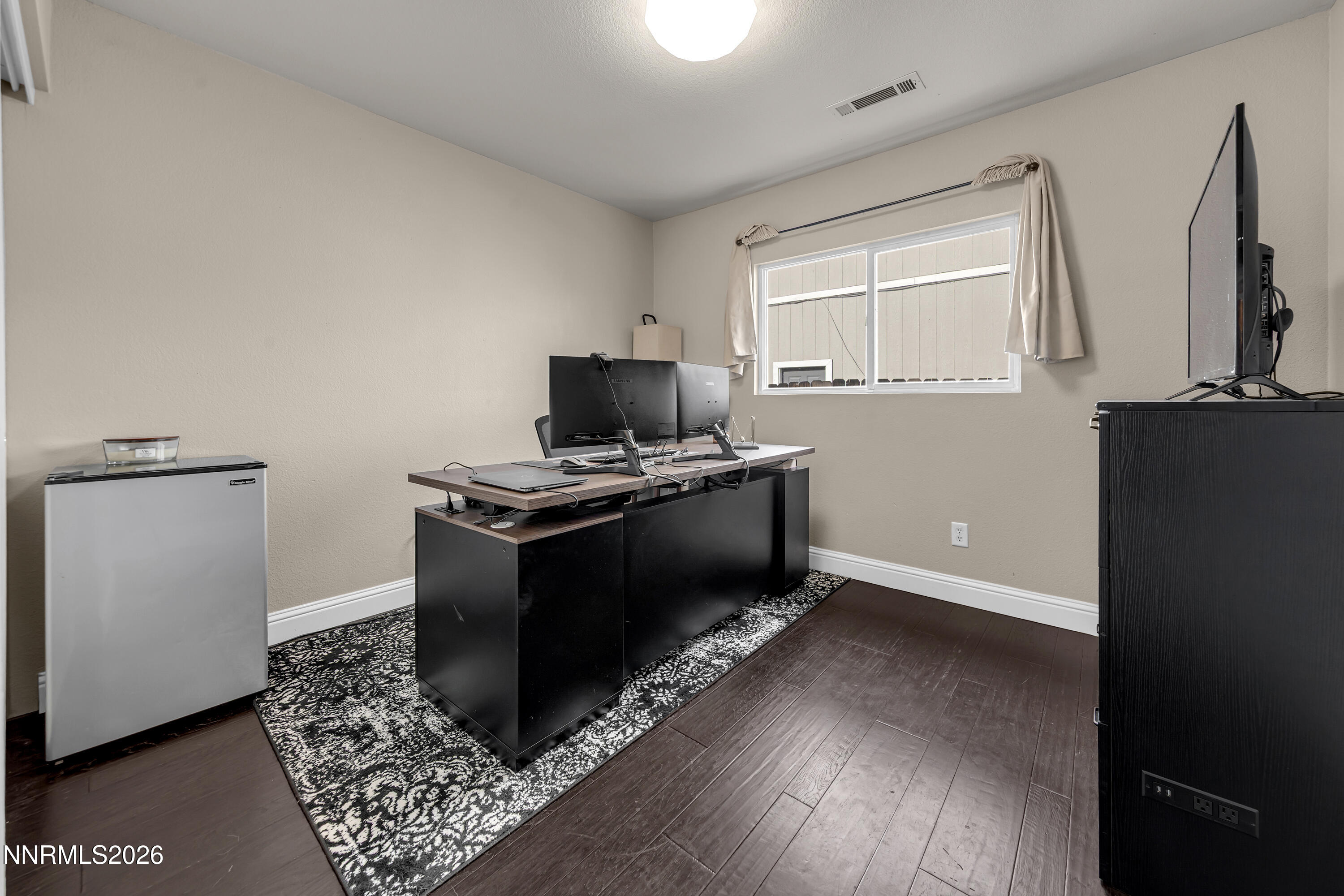 9514 Autumn Leaf Way Reno, NV 89506 - Photo 26 of 37 Bedroom 3