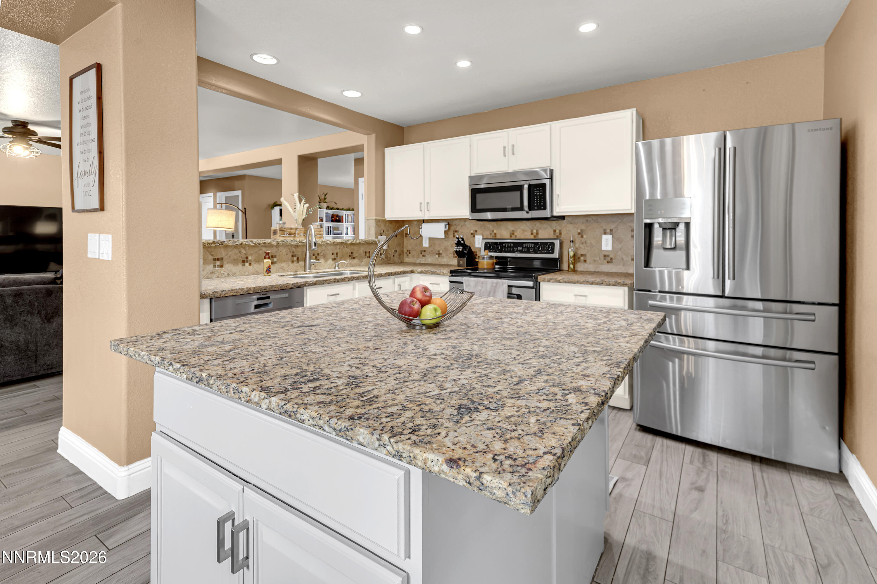 9514 Autumn Leaf Way Reno, NV 89506 - Photo 10 of 37 Kitchen
