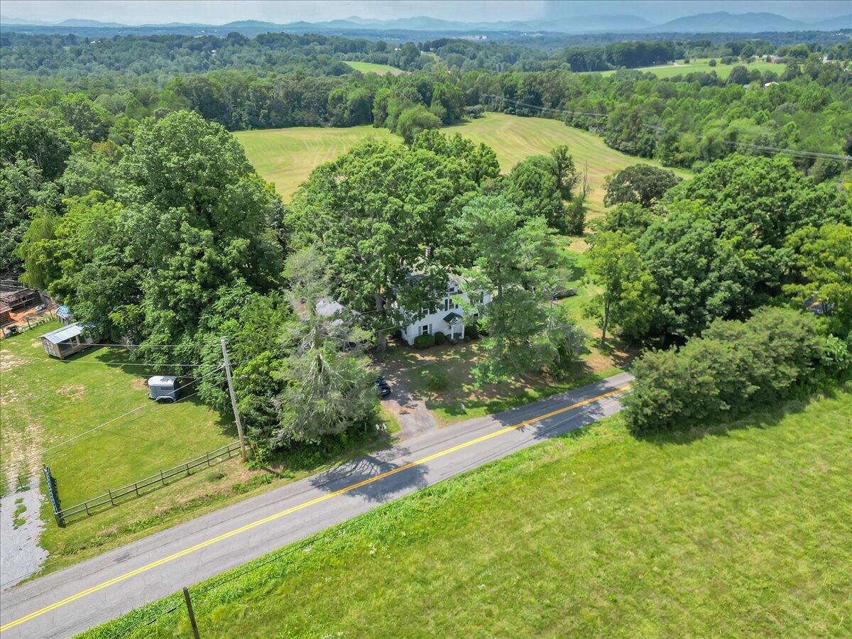 1583 Rock Cliff Road Bedford, VA 24523 - Photo 39 of 55 39-DJI_0048