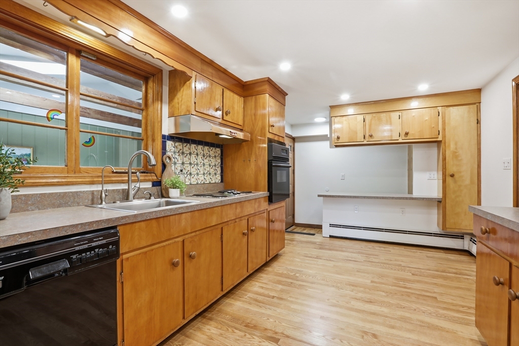 15 Thornberry Road Winchester, MA 01890 - Photo 15 of 41