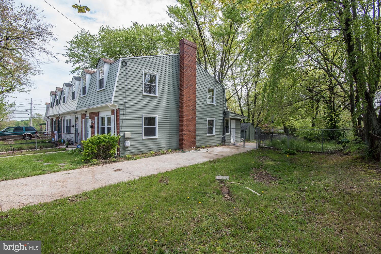 1809 Palmer Park Road Landover, MD 20785 - Photo 38 of 45 Side View