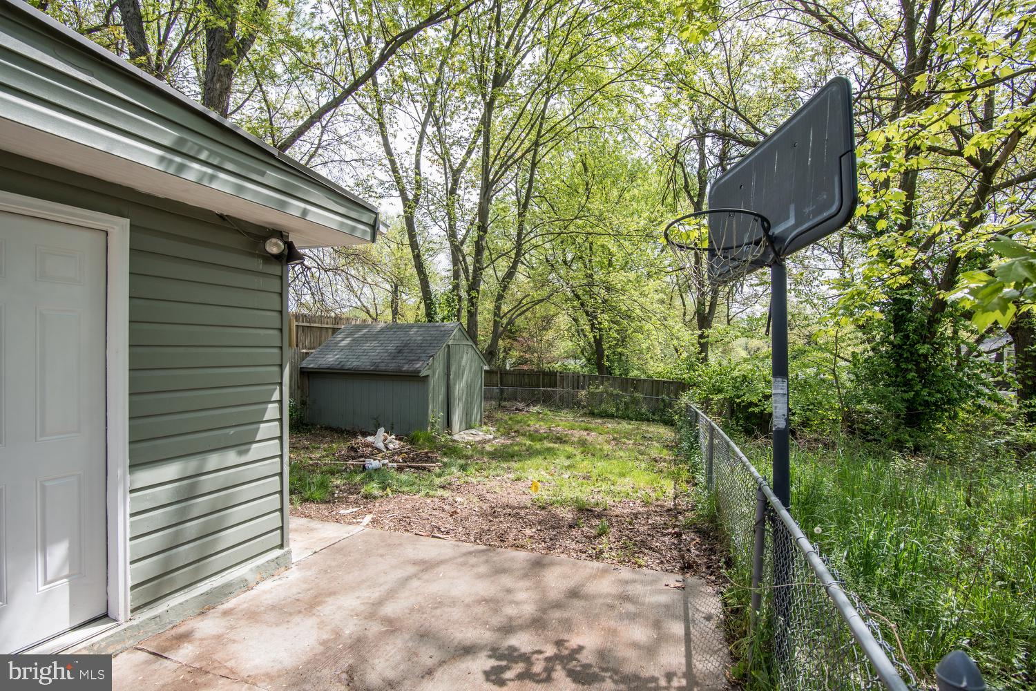 1809 Palmer Park Road Landover, MD 20785 - Photo 42 of 45 Rear View