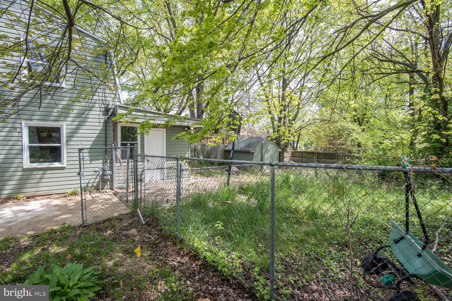 1809 Palmer Park Road Landover, MD 20785 - Photo 43 of 45 Rear View