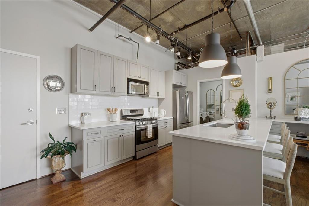 3235 Roswell Road Northeast, Unit 402 Atlanta, GA 30305 - Photo 11 of 35