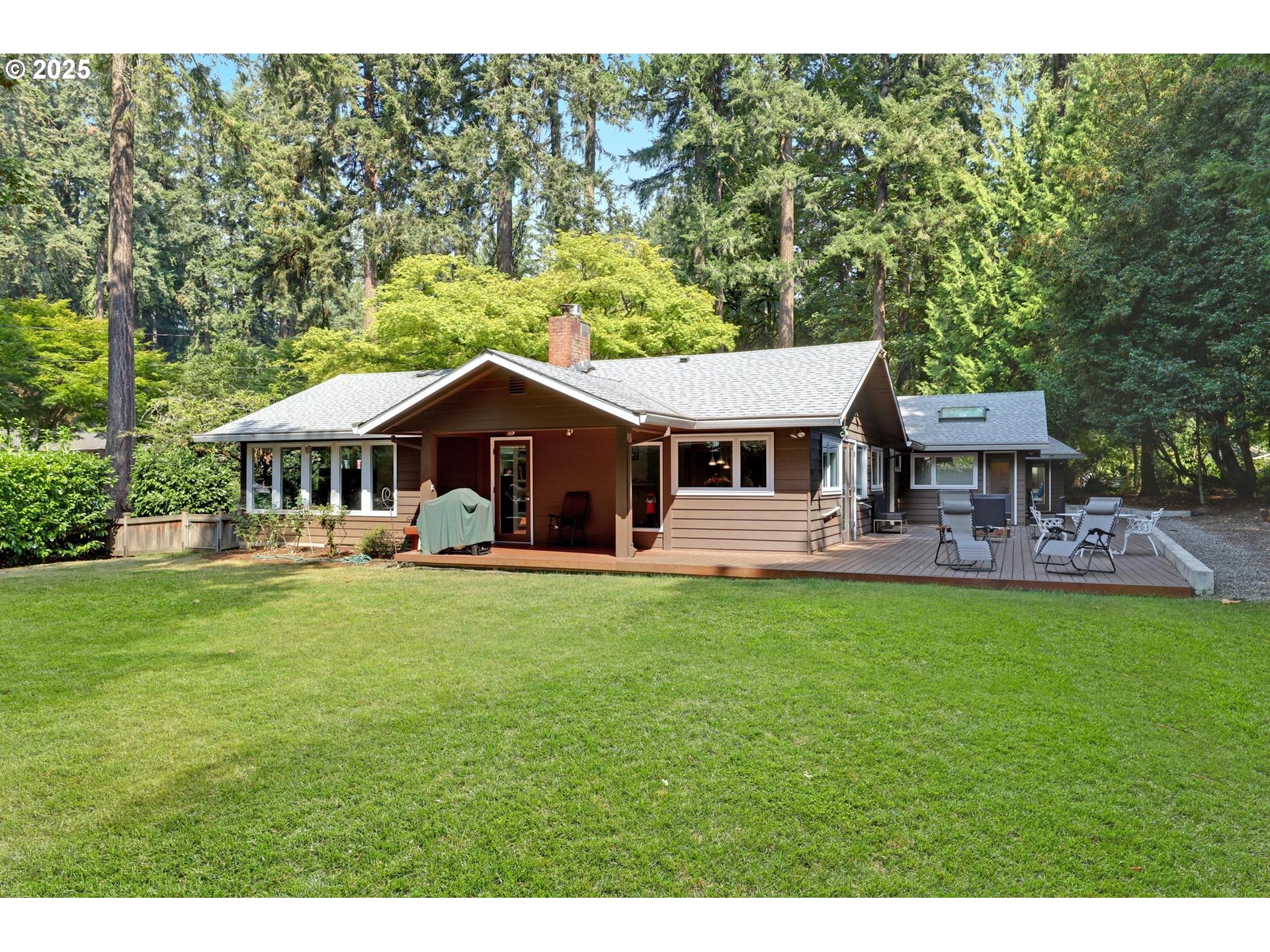 155 Southwest Midvale Road Portland, OR 97219 - Photo 3 of 45 Gallery Image 3