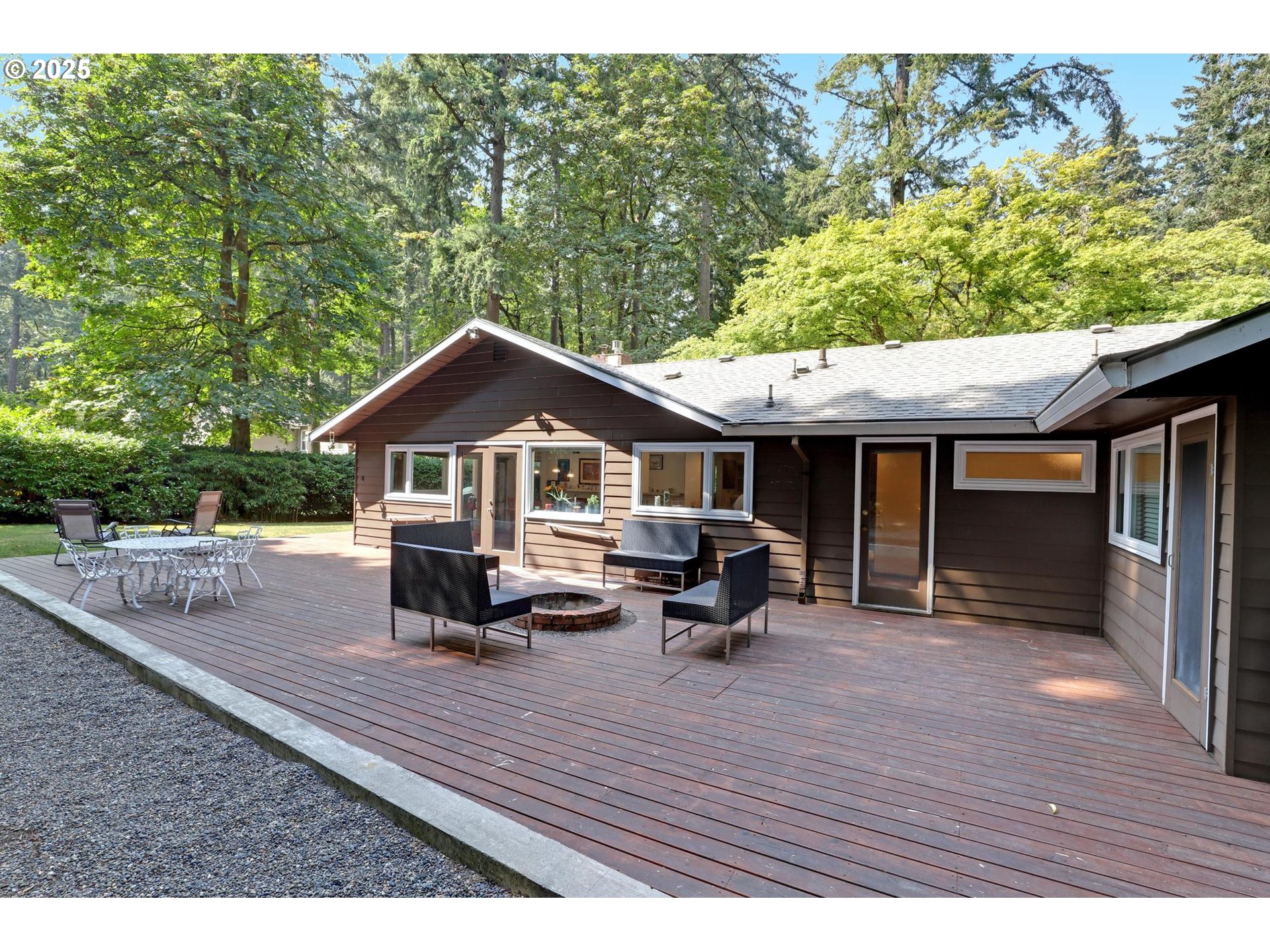 155 Southwest Midvale Road Portland, OR 97219 - Photo 39 of 45 Gallery Image 39