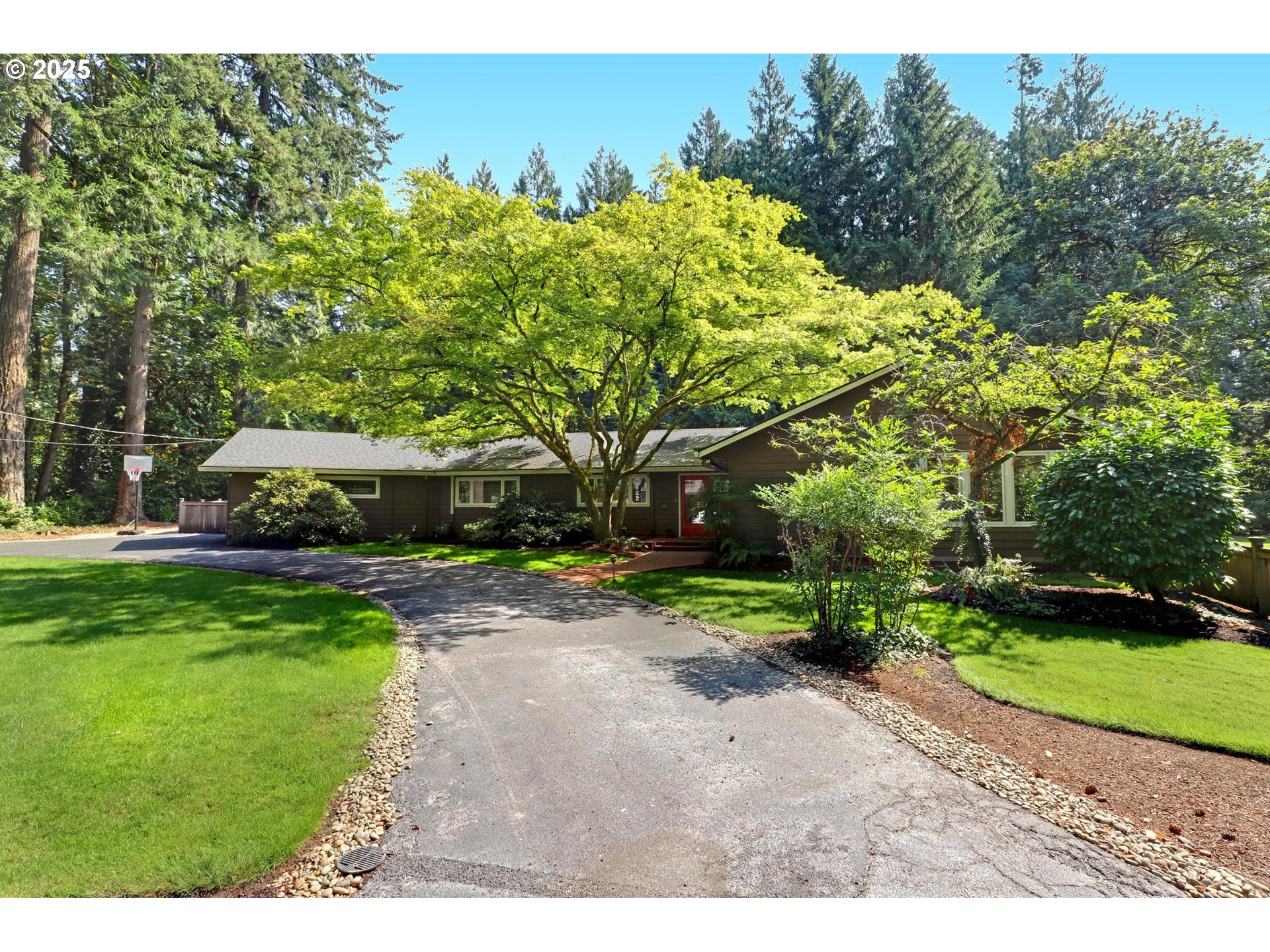 155 Southwest Midvale Road Portland, OR 97219 - Photo 43 of 45 Gallery Image 43