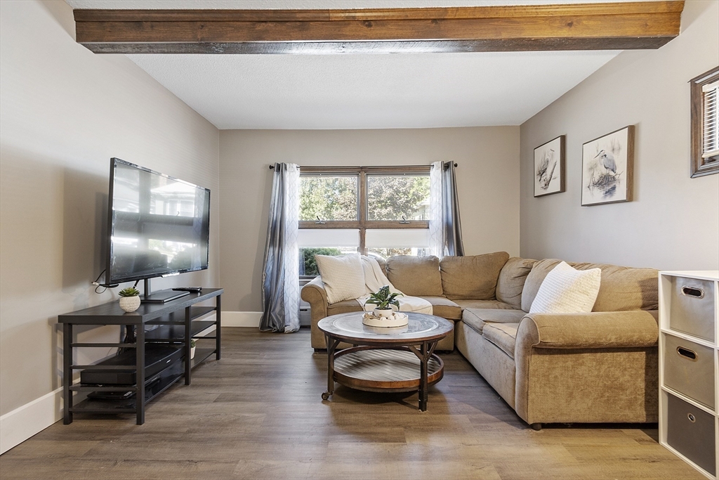 31 Euclid Street Gardner, MA 01440 - Photo 18 of 35