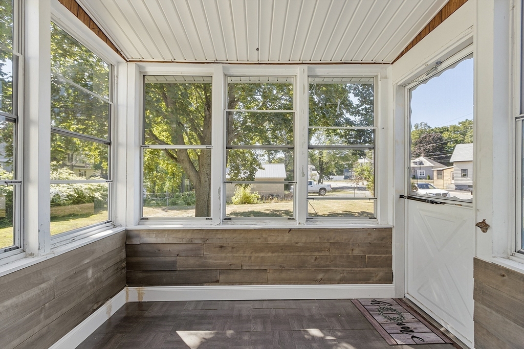 31 Euclid Street Gardner, MA 01440 - Photo 30 of 35