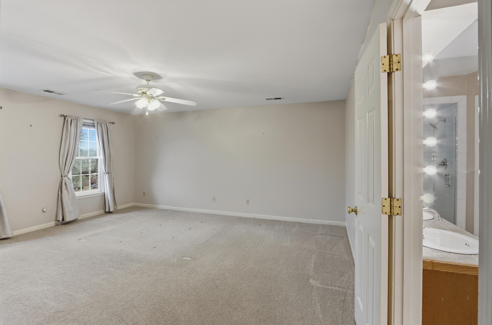 8372 Bazemore Road Cordova, TN 38018 - Photo 18 of 40 a view of an empty room