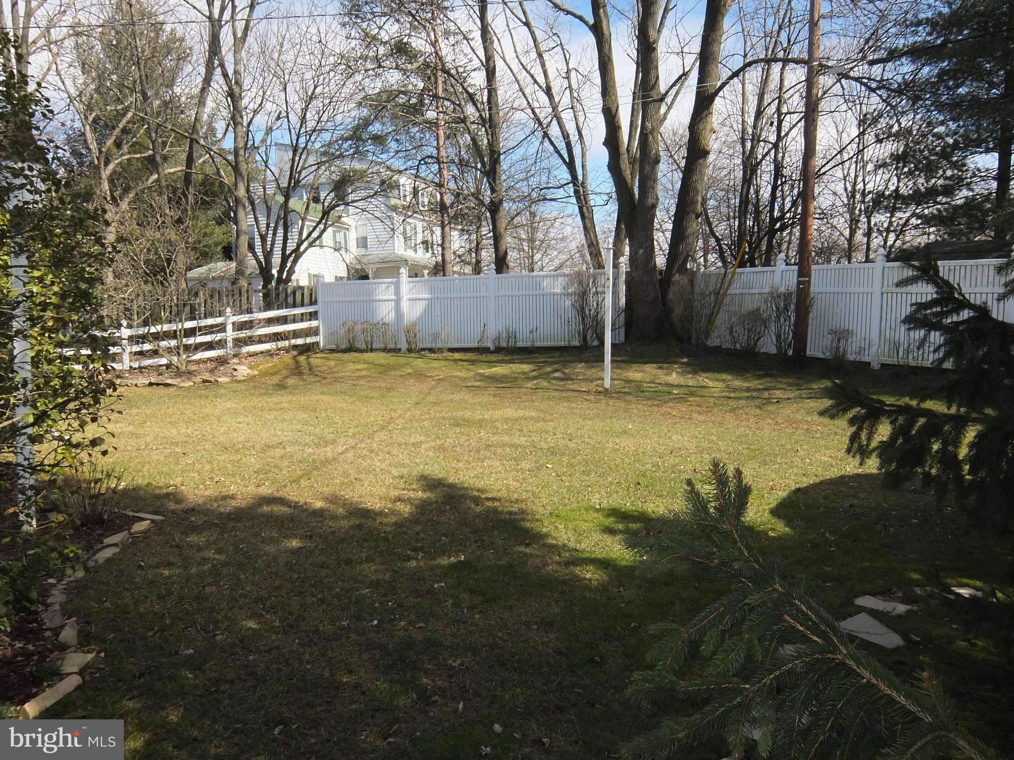 427 Neepier Road Baltimore, MD 21228 - Photo 23 of 23 Exterior (General)