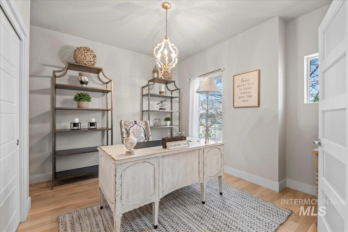 2856 South Wise Way Boise, ID 83716 - Photo 23 of 47 Current Owner prefers use as Office, easily flexed to a 4th Bedroom.