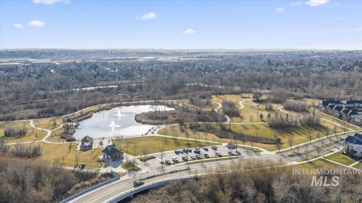 2856 South Wise Way Boise, ID 83716 - Photo 45 of 47 Aerial view of property's location featuring a large body of water