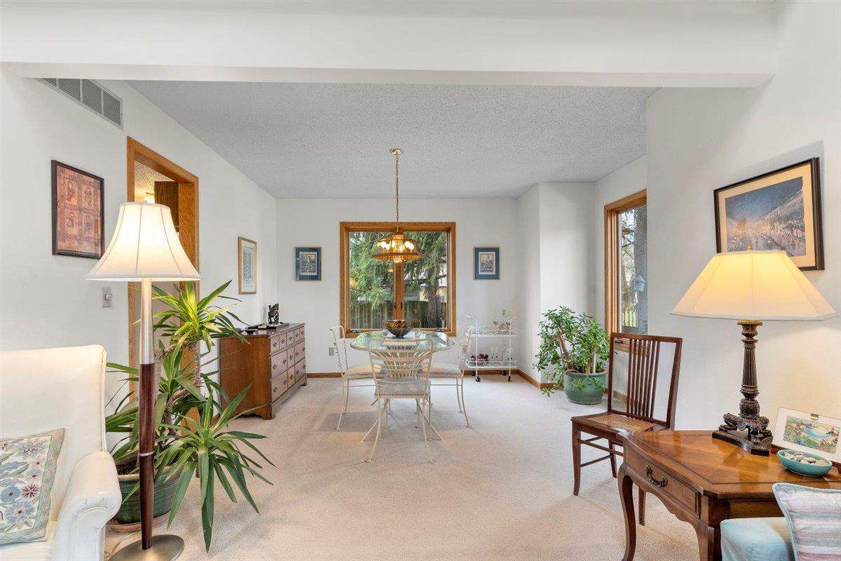 630 Pine Ridge Road Coralville, IA 52241 - Photo 9 of 40 Gallery Image 9