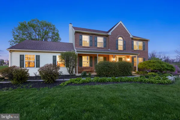 $600,000 | 7 East Hunter Creek Lane, West Grove, PA 19390