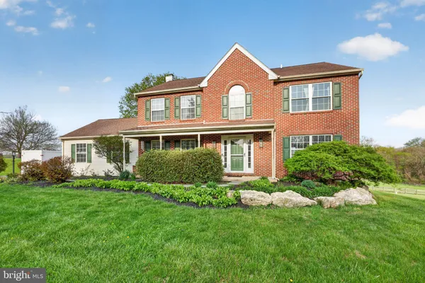 $600,000 | 7 East Hunter Creek Lane, West Grove, PA 19390