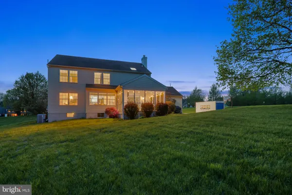 $600,000 | 7 East Hunter Creek Lane, West Grove, PA 19390