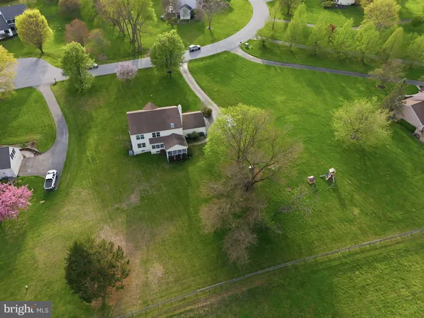 $600,000 | 7 East Hunter Creek Lane, West Grove, PA 19390