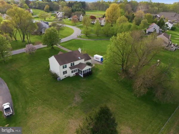 $600,000 | 7 East Hunter Creek Lane, West Grove, PA 19390