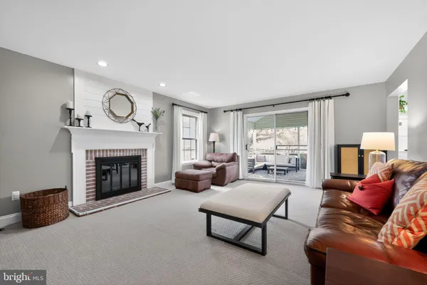 $600,000 | 7 East Hunter Creek Lane, West Grove, PA 19390