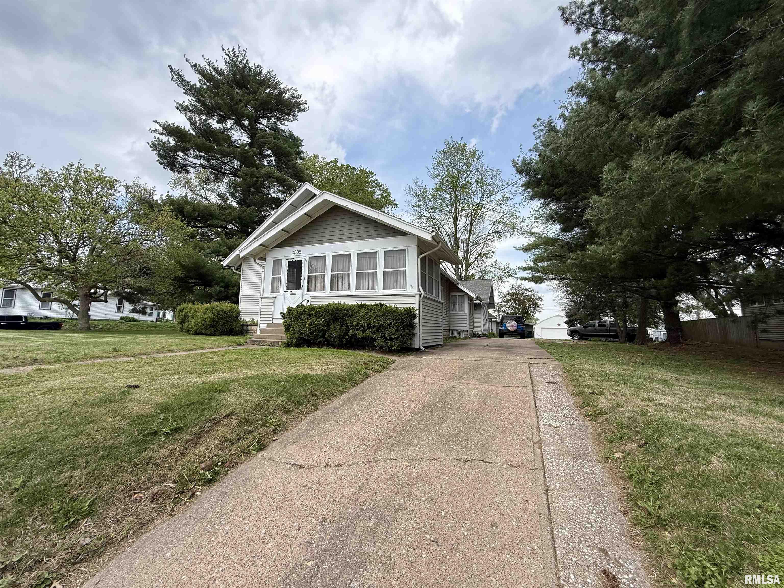 2505 Chestnut Street Quincy, IL 62301 - Photo 35 of 36