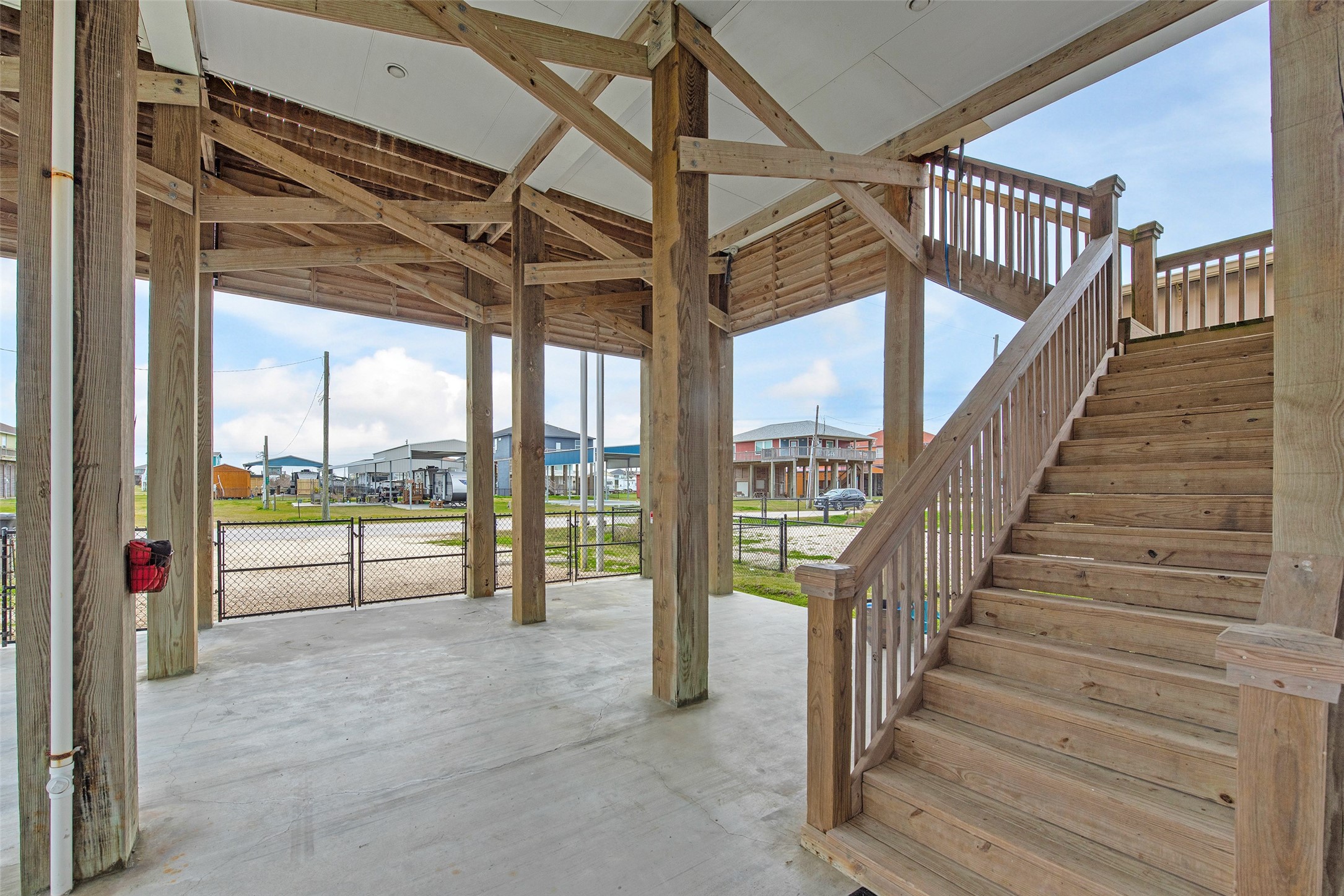 858 E Road Crystal Beach, TX 77650 - Photo 16 of 46