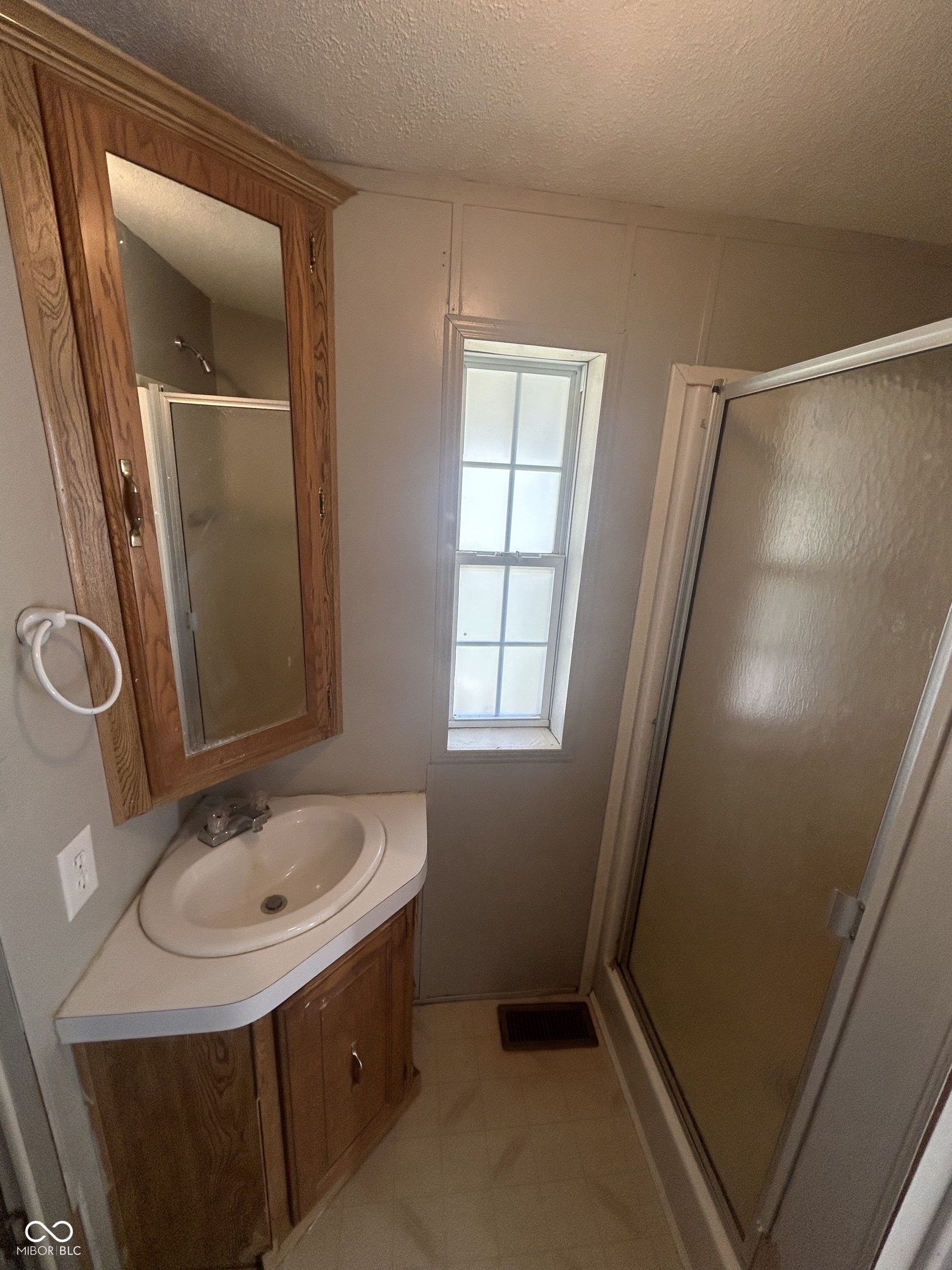 24675 Six Points Road Sheridan, IN 46069 - Photo 13 of 21 Gallery Image 13