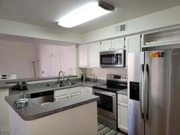 $1,500 | 2333 East Southern Avenue, Unit 2051, Tempe, AZ 85282