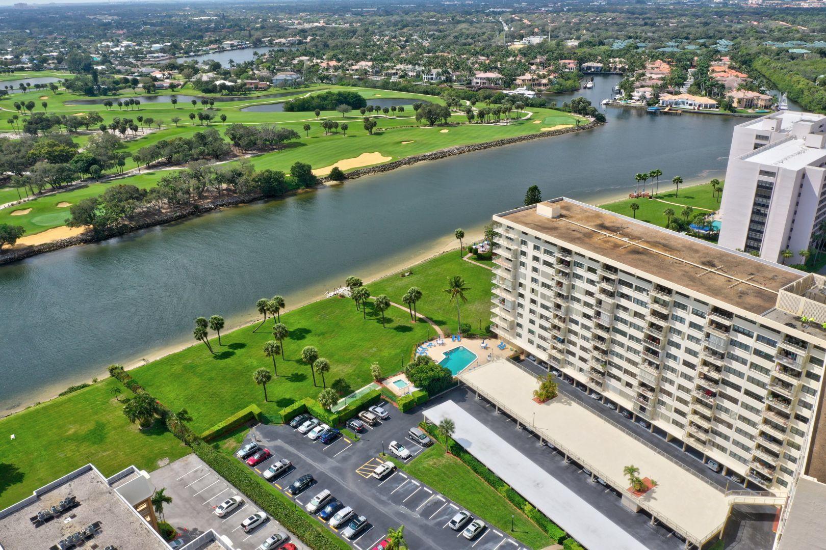 336 Golfview Road, Unit 601 North Palm Beach, FL 33408 - Photo 21 of 28 an aerial view of a city with a lake view