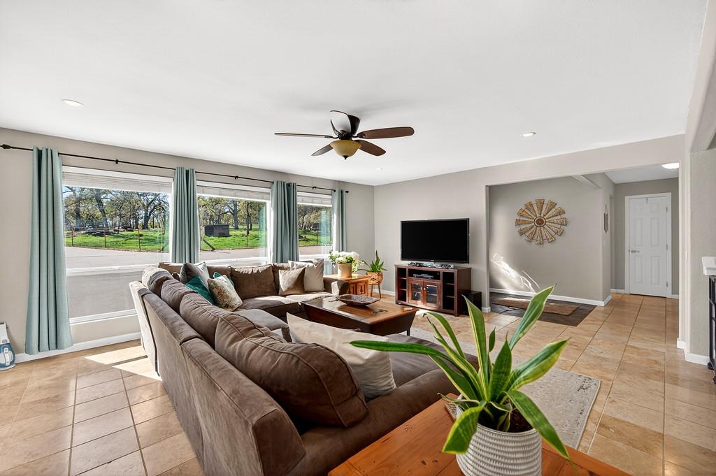 5508 High Sierra Road Pilot Hill, CA 95664 - Photo 10 of 86