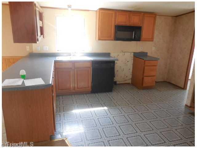 9587 Cherry Grove Road Reidsville, NC 27320 - Photo 4 of 10 Other.