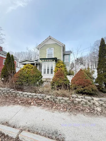 $100,000 | 150 North Main Street, Fair Haven, VT 05743