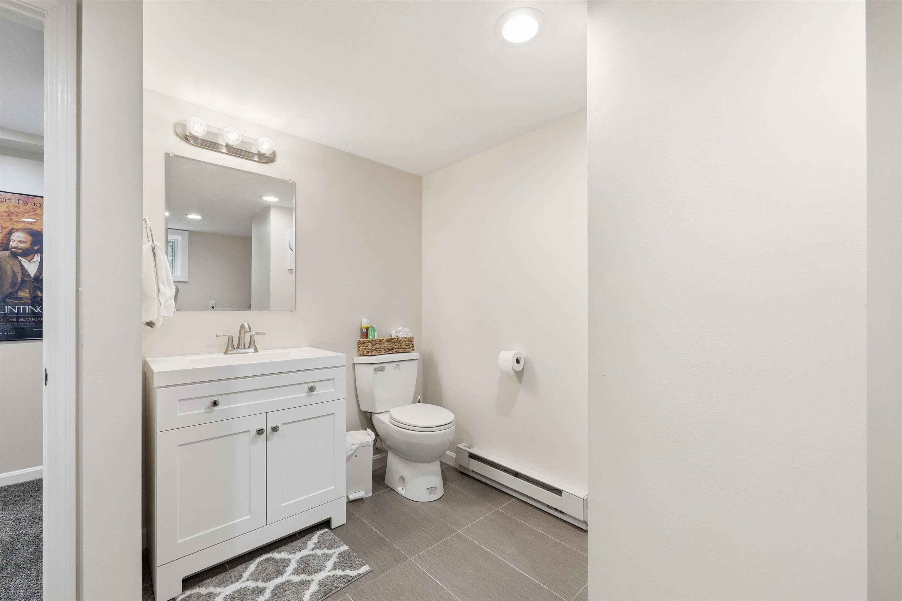 107 Franklin St Extension, Unit 8 Derry, NH 03038 - Photo 33 of 45