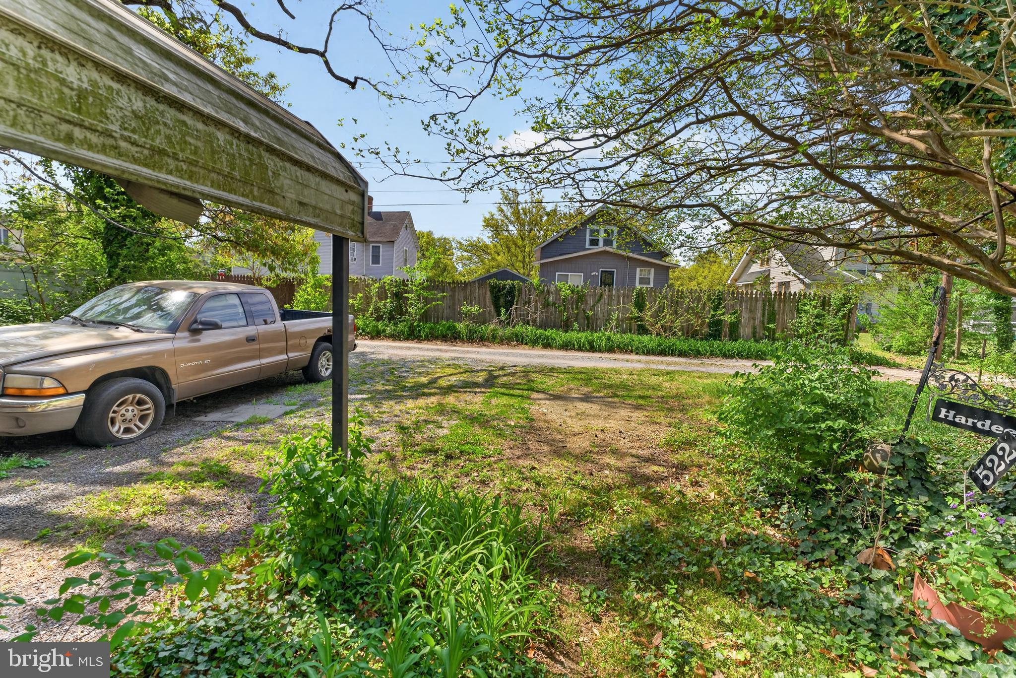522 Market Street Denton, MD 21629 - Photo 49 of 49 a view of a yard in front of house