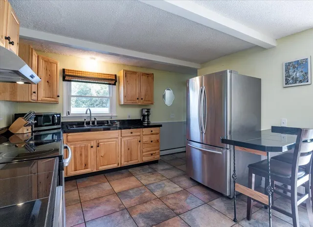 $360,000 | 14 Thomaston Street, Rockland, ME 04841