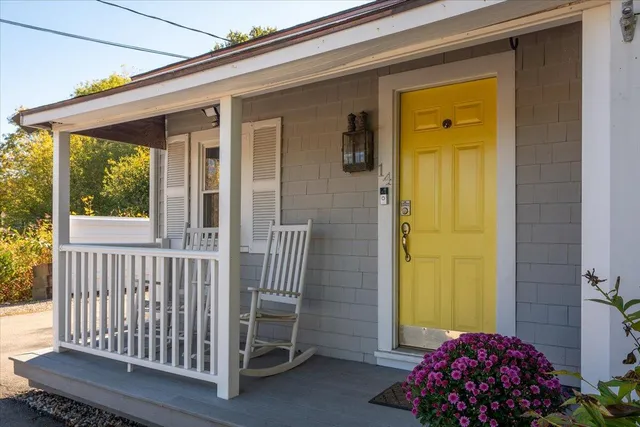 $360,000 | 14 Thomaston Street, Rockland, ME 04841